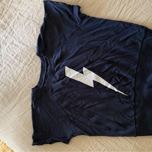 Cropped Lighting Bolt Chaser